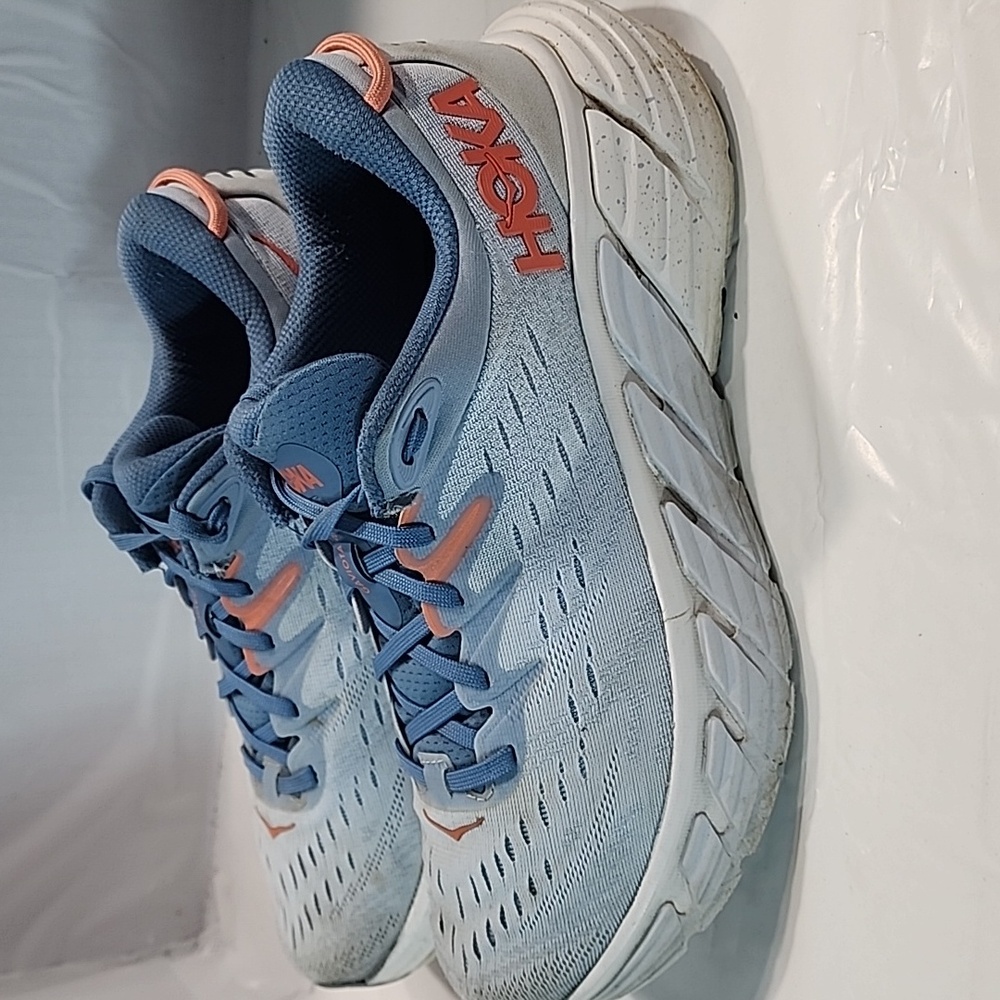 HOKA Women's Gaviota 4 running shoes Sz 8